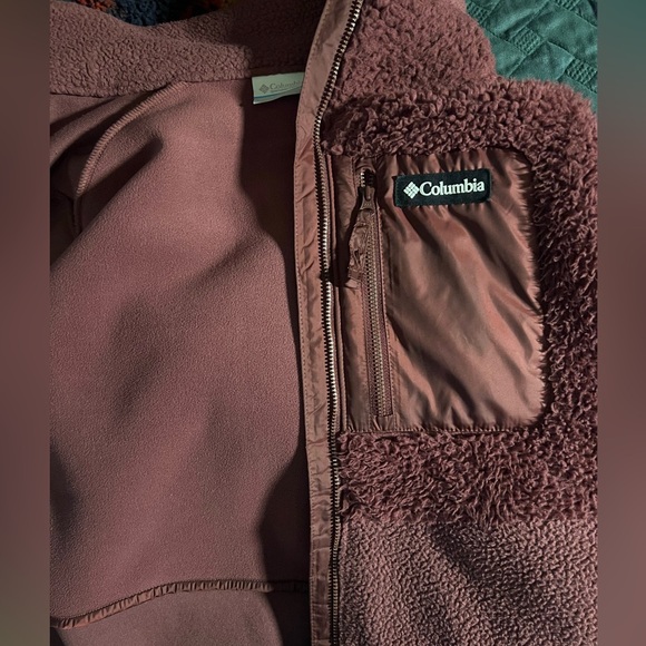 Women's Columbia Lodge™ Sherpa Full Zip Fleece Jacket - Picture 5 of 8